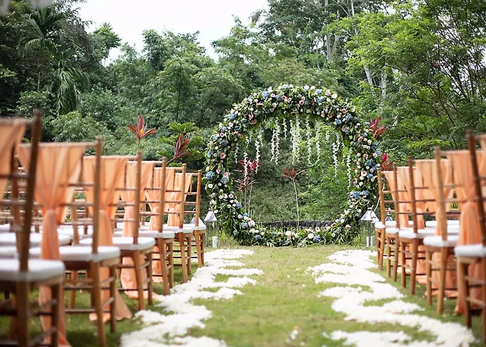 Avalon Castle & Villa Ubud (Bali)